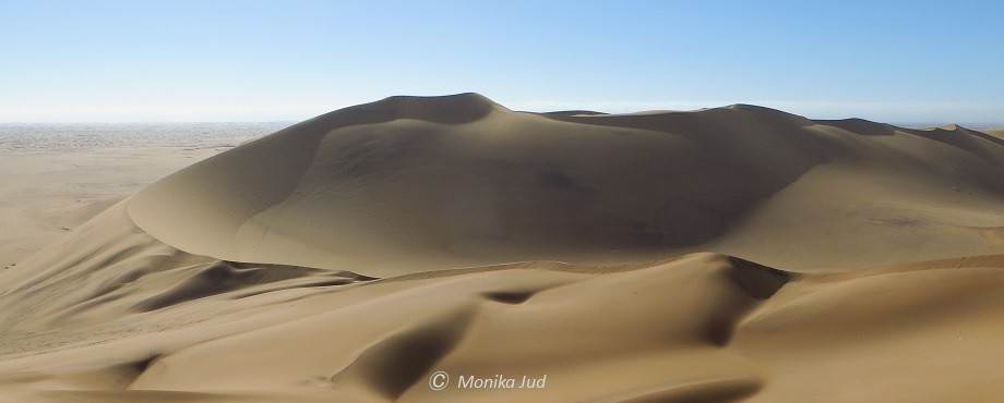 Sanddünen zwischen Swakopmund und Walvis Bay