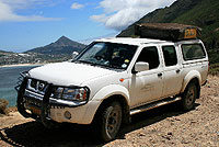 Namibia Standardfahrzeug - Nissan Doppelkabine, hier mit einem Dachzelt