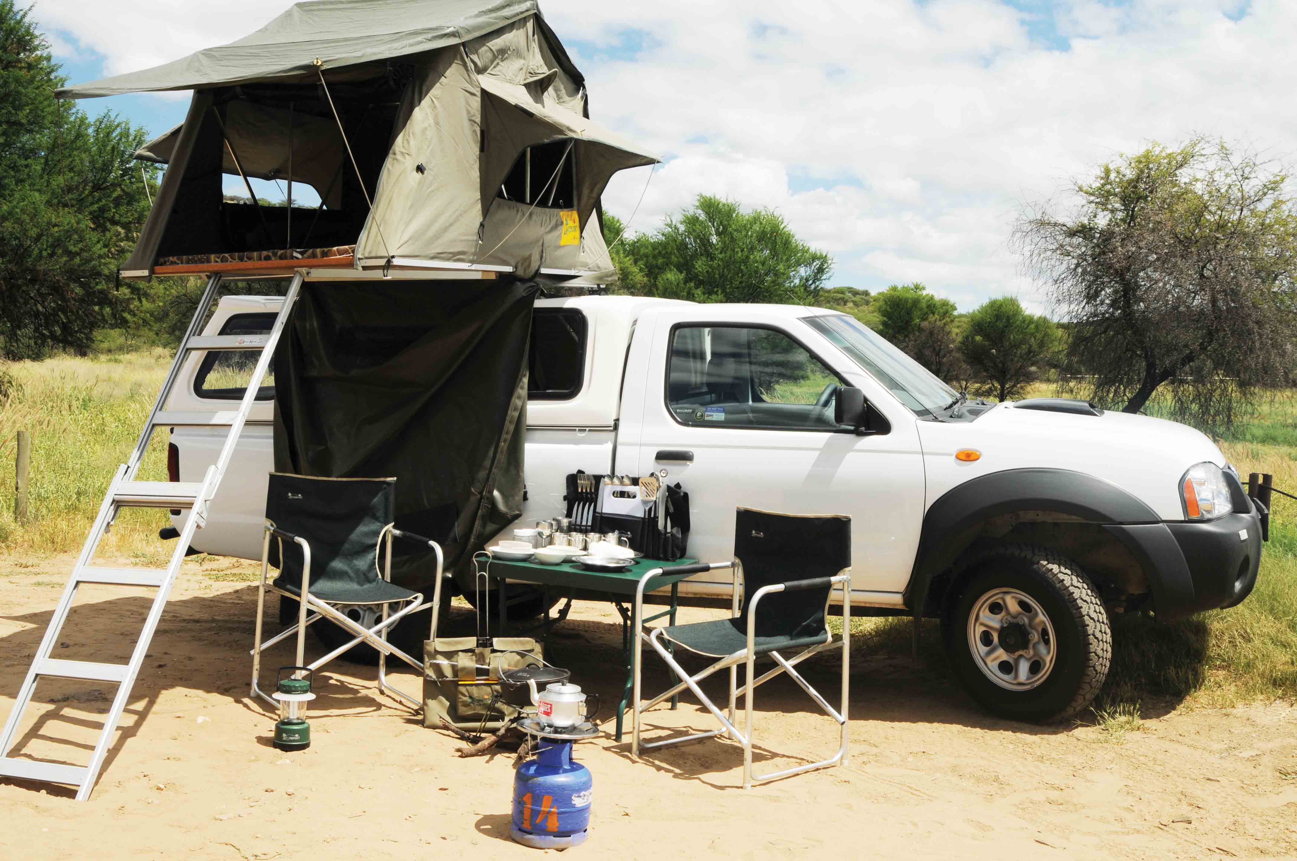 Mietwagen in Namibia mit Camping-Ausstattung für 2 Personen